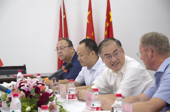 大事件| 金大门业与德国百年五金企业丝吉利娅·奥彼集团签署合作备忘录(图4)