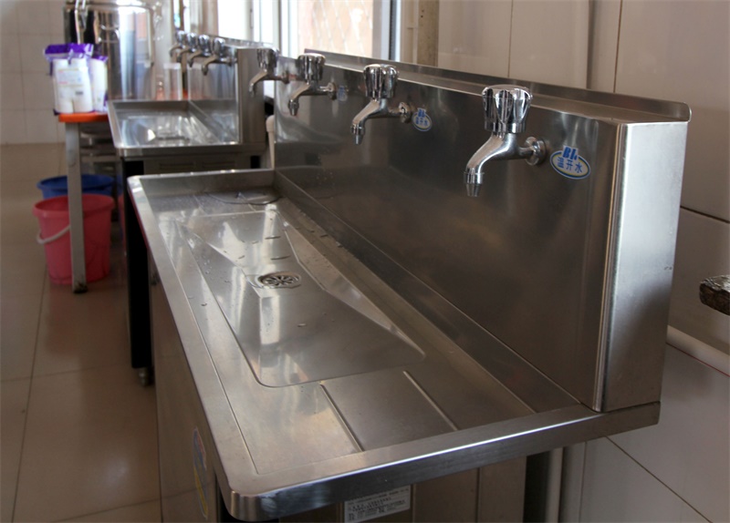 金大门业“爱心厨房”项目第二站：河北围场，守护绿色希望(图5)